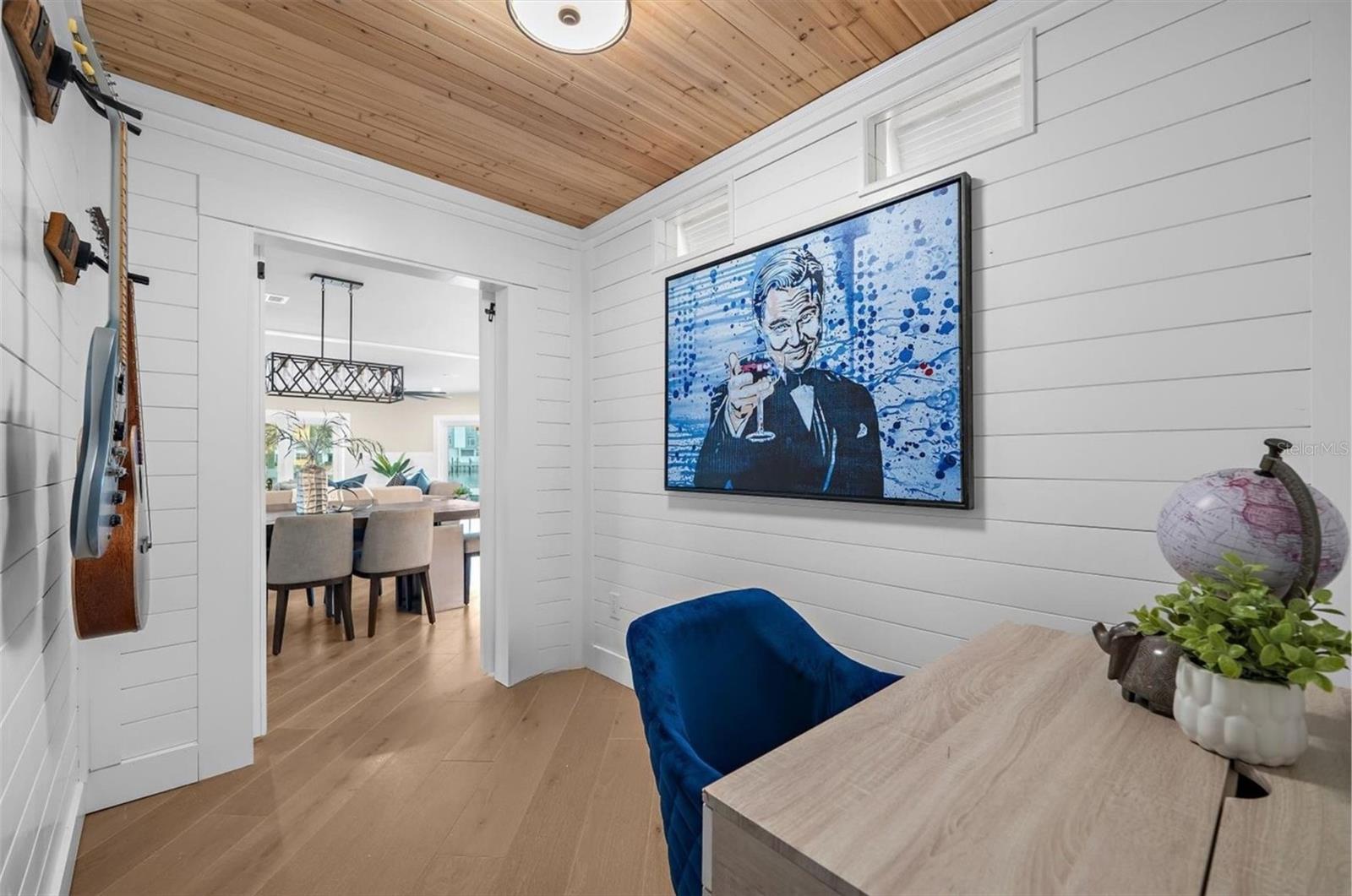 330 LEEWARD IS, CLEARWATER BEACH, FL — photo 22