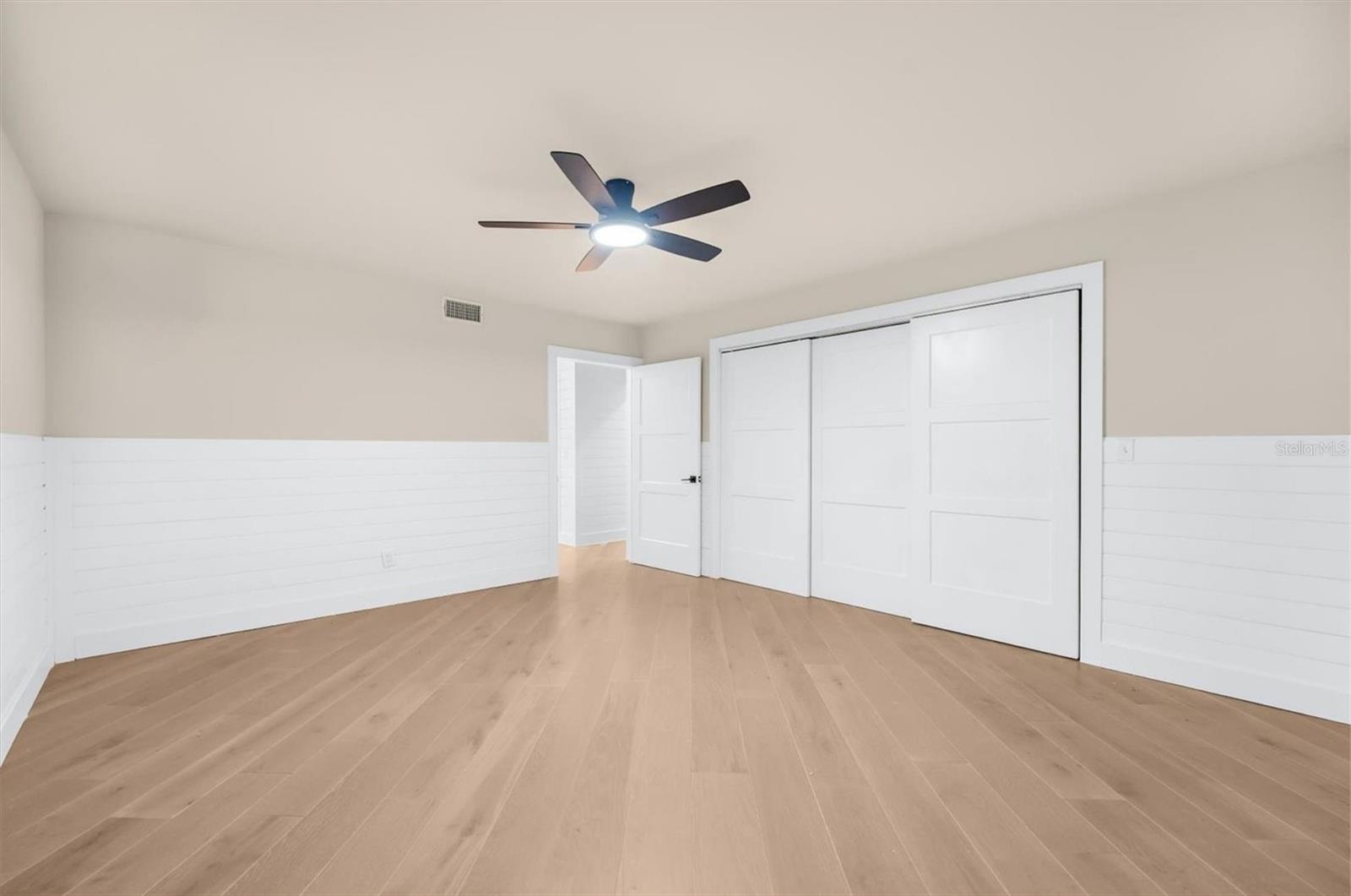 330 LEEWARD IS, CLEARWATER BEACH, FL — photo 34