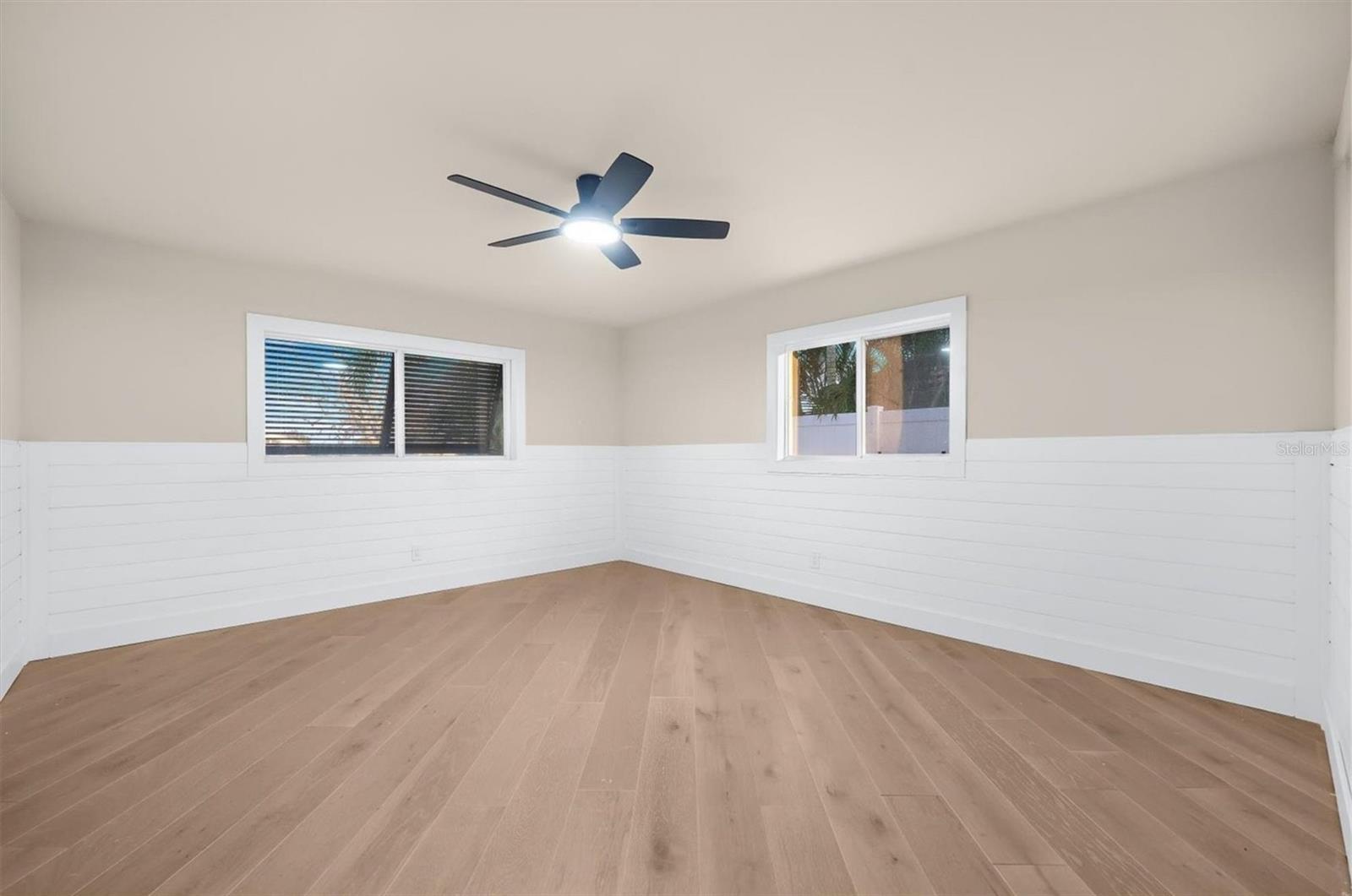 330 LEEWARD IS, CLEARWATER BEACH, FL — photo 35