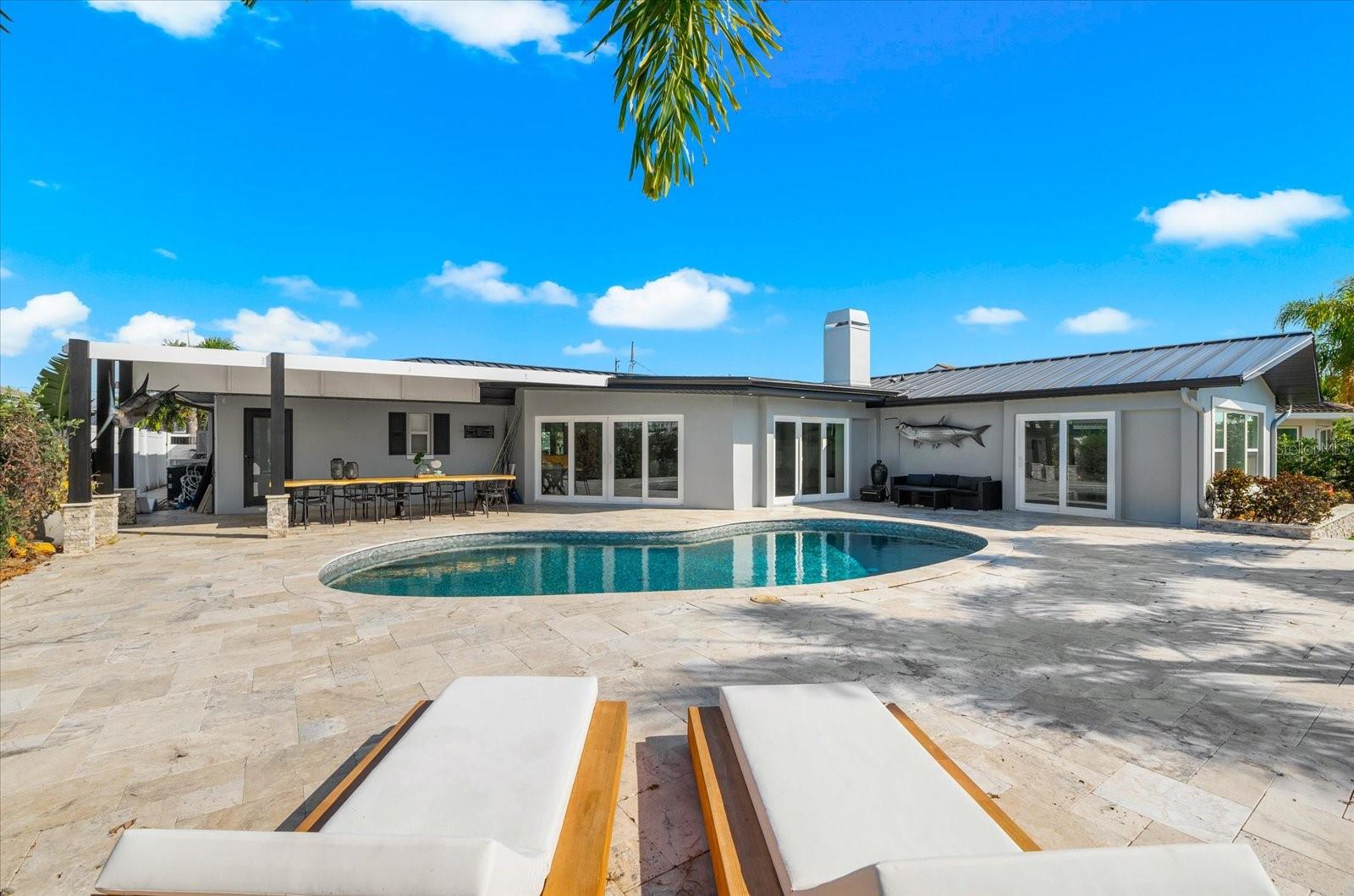 330 LEEWARD IS, CLEARWATER BEACH, FL — photo 48