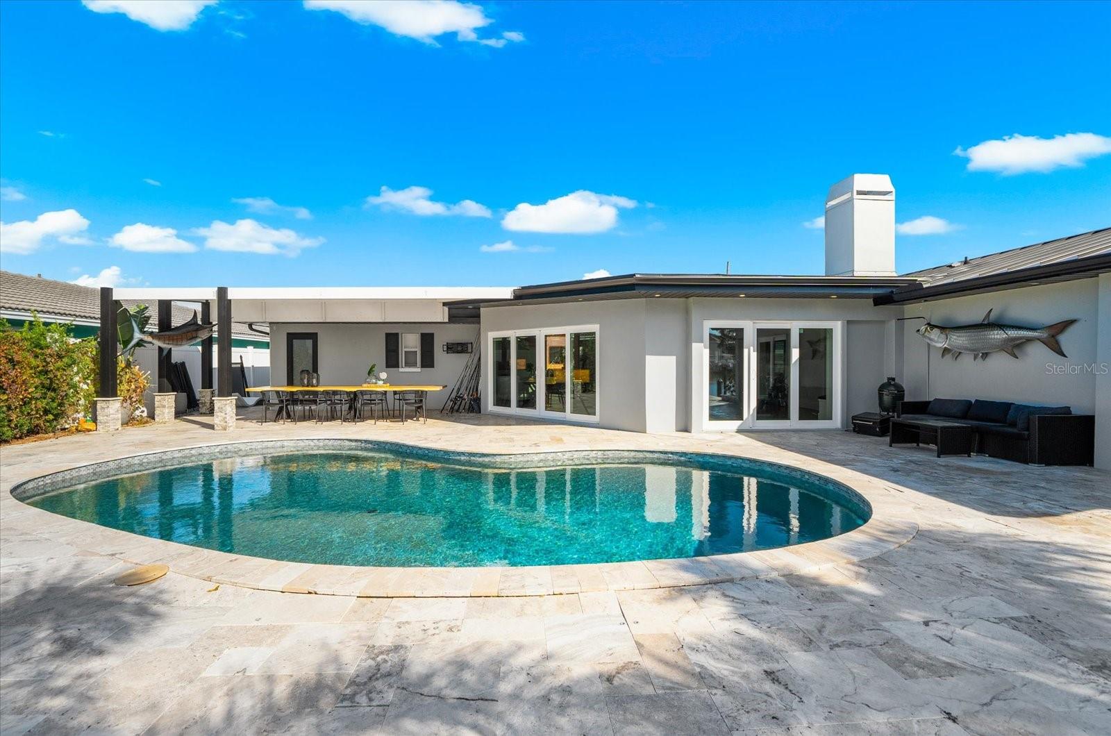 330 LEEWARD IS, CLEARWATER BEACH, FL — photo 49