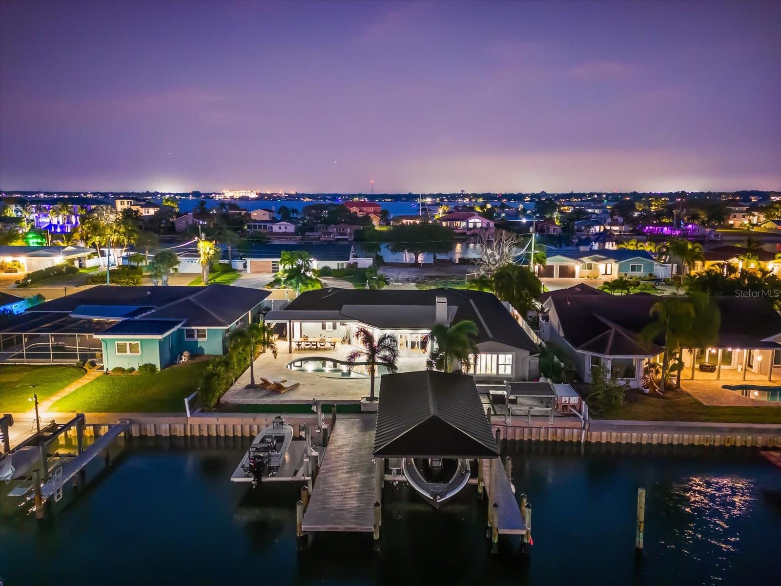 330 LEEWARD IS, CLEARWATER BEACH, FL — photo 63