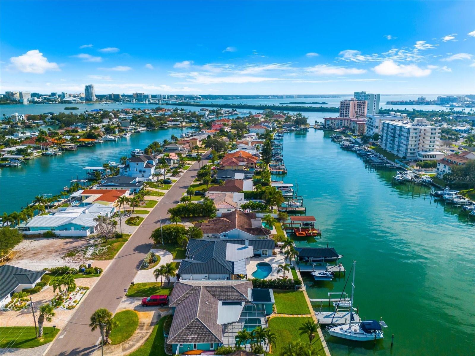 330 LEEWARD IS, CLEARWATER BEACH, FL — photo 74