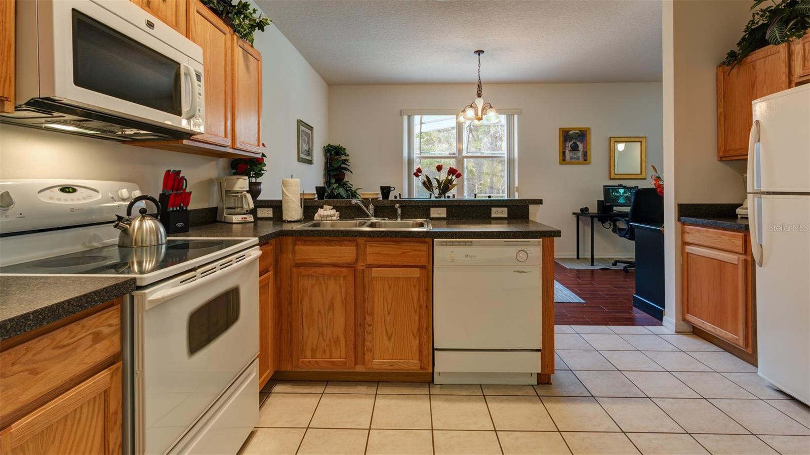 1369 ROYAL RIDGE DR, DAVENPORT, FL — photo 28