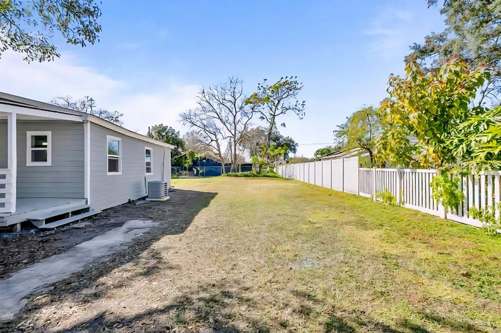 634 FOSTER AVE, WINTER GARDEN, FL — photo 3