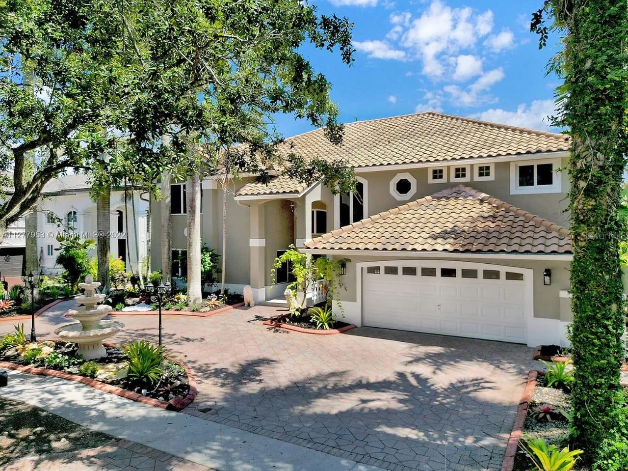 15945 NW 82ND CT, MIAMI LAKES, FL — photo 3