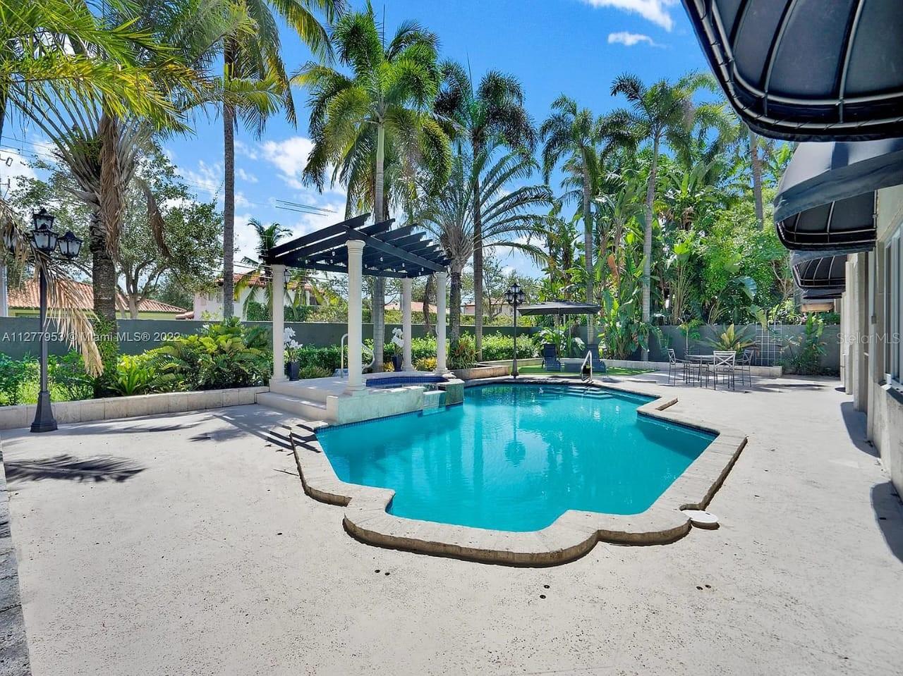 15945 NW 82ND CT, MIAMI LAKES, FL — photo 27