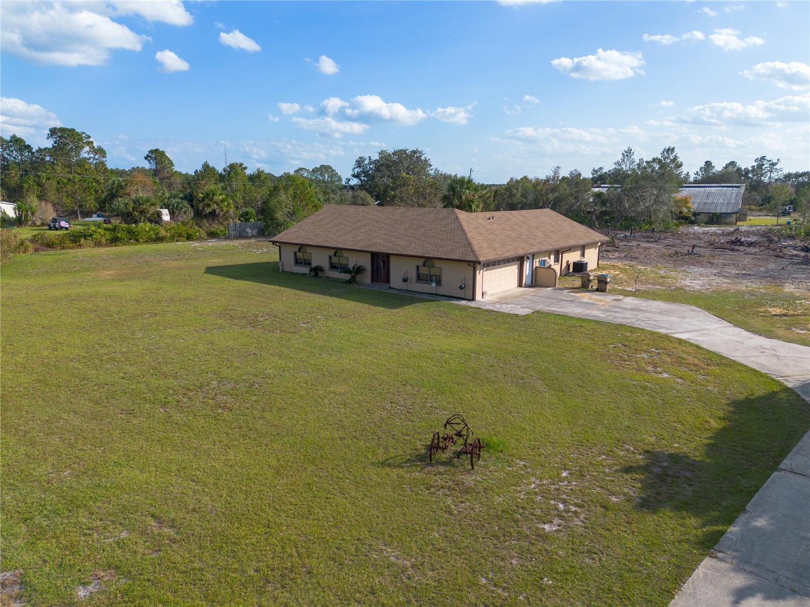 26650 PELICAN ST, EUSTIS, FL