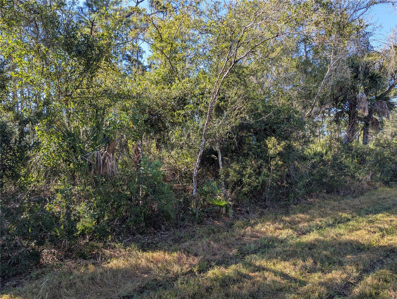 12049 CHAMBERLAIN BLVD, PORT CHARLOTTE, FL — photo 2