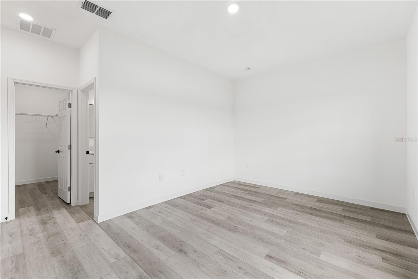 476-474 COLUMBIA CT, POINCIANA, FL — photo 21