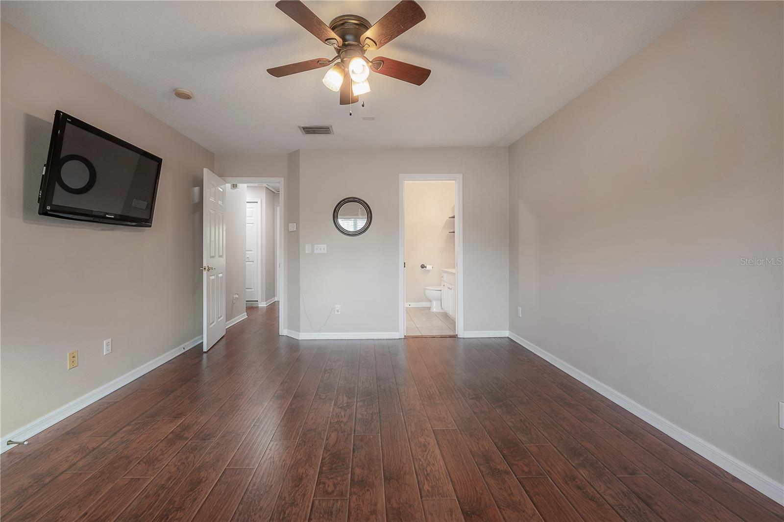 4930 ELIZABETH ANNE CIR, TAMPA, FL — photo 21