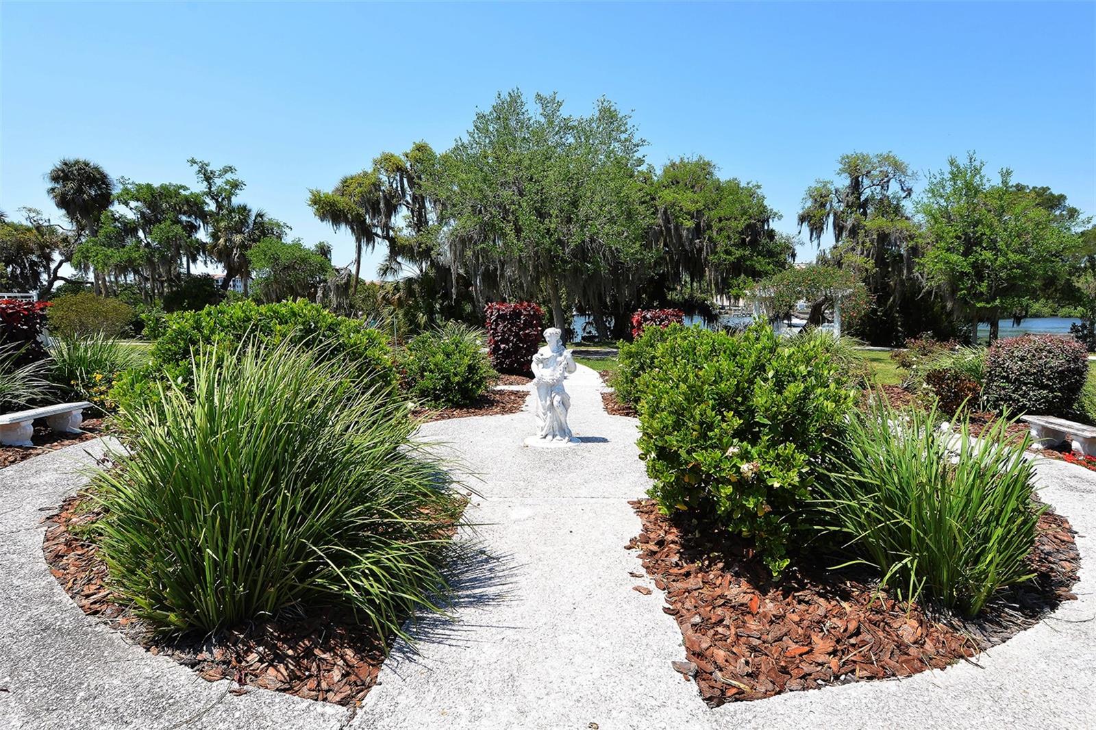 2657 RIVERBLUFF PKWY #V122, SARASOTA, FL — photo 42