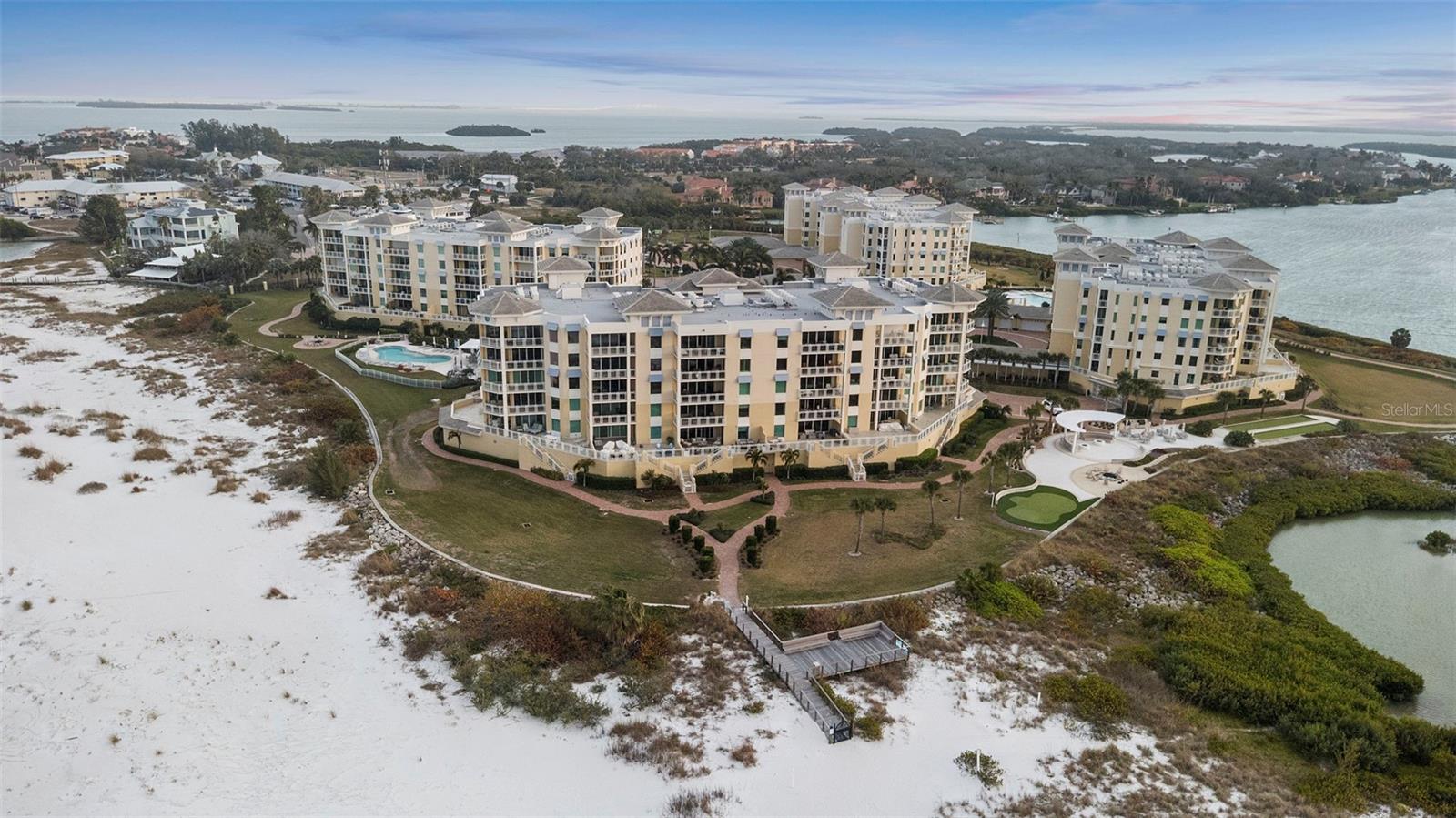 800 COLLANY RD #302, ST PETERSBURG, FL — photo 10