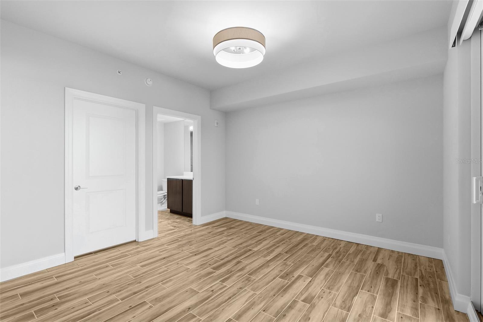 800 COLLANY RD #302, ST PETERSBURG, FL — photo 45