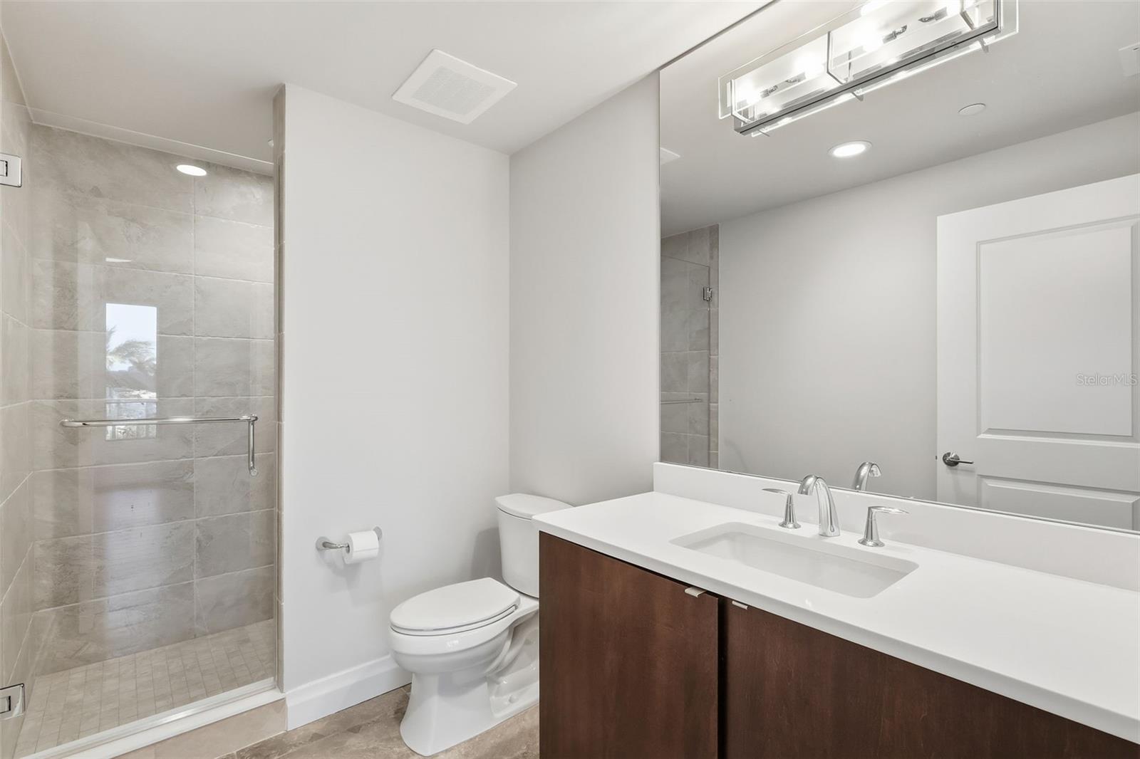 800 COLLANY RD #302, ST PETERSBURG, FL — photo 48