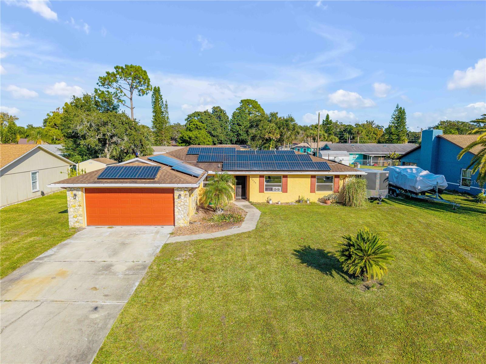 2425 TRAVELERS PALM DR, EDGEWATER, FL