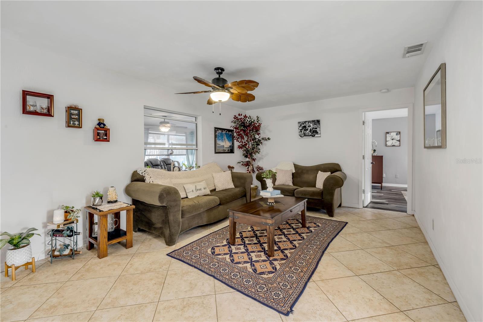2425 TRAVELERS PALM DR, EDGEWATER, FL — photo 6