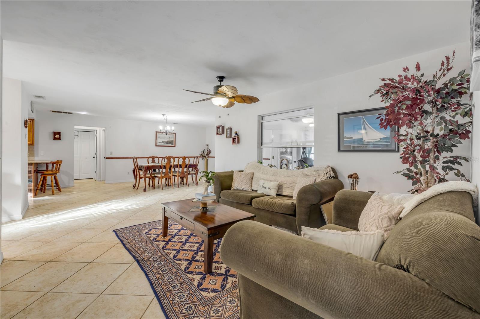 2425 TRAVELERS PALM DR, EDGEWATER, FL — photo 7