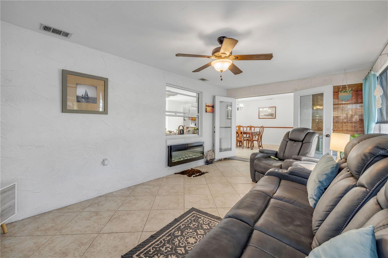 2425 TRAVELERS PALM DR, EDGEWATER, FL — photo 14