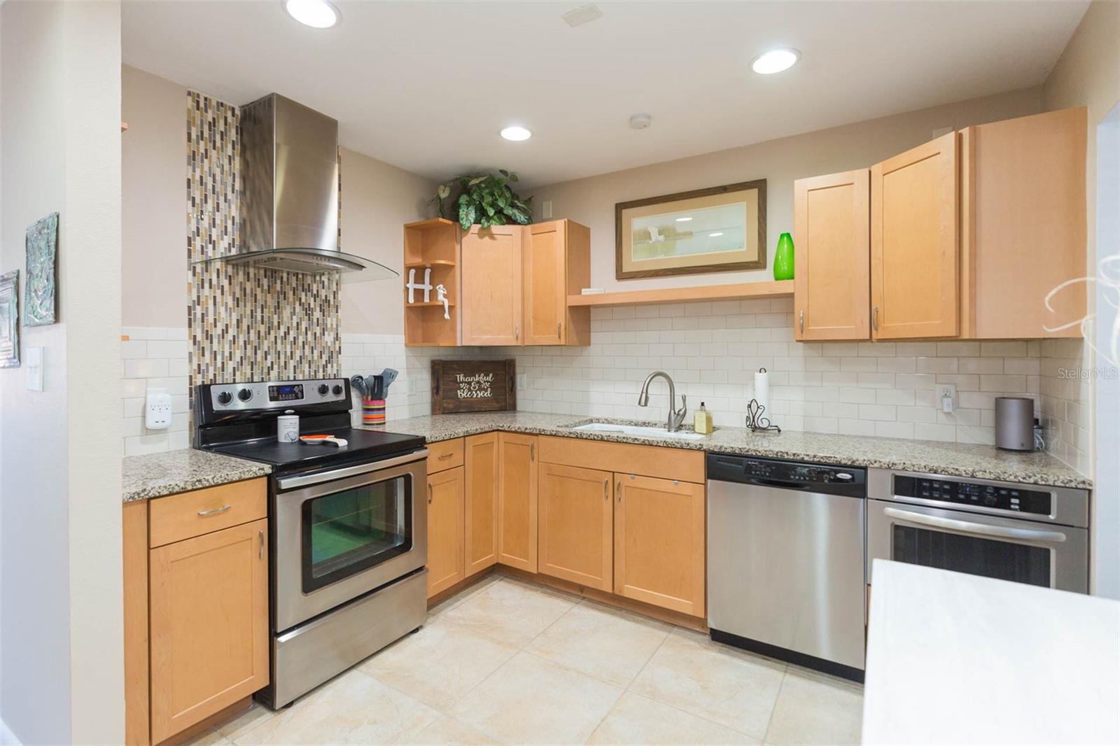 4206 W WISCONSIN AVE, TAMPA, FL — photo 13