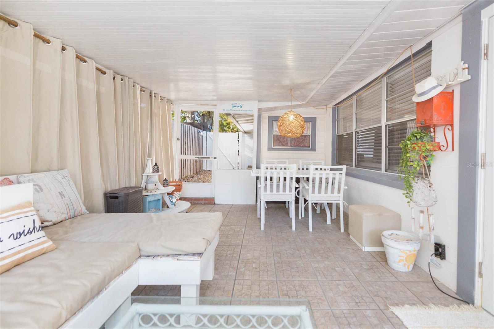 4206 W WISCONSIN AVE, TAMPA, FL — photo 42