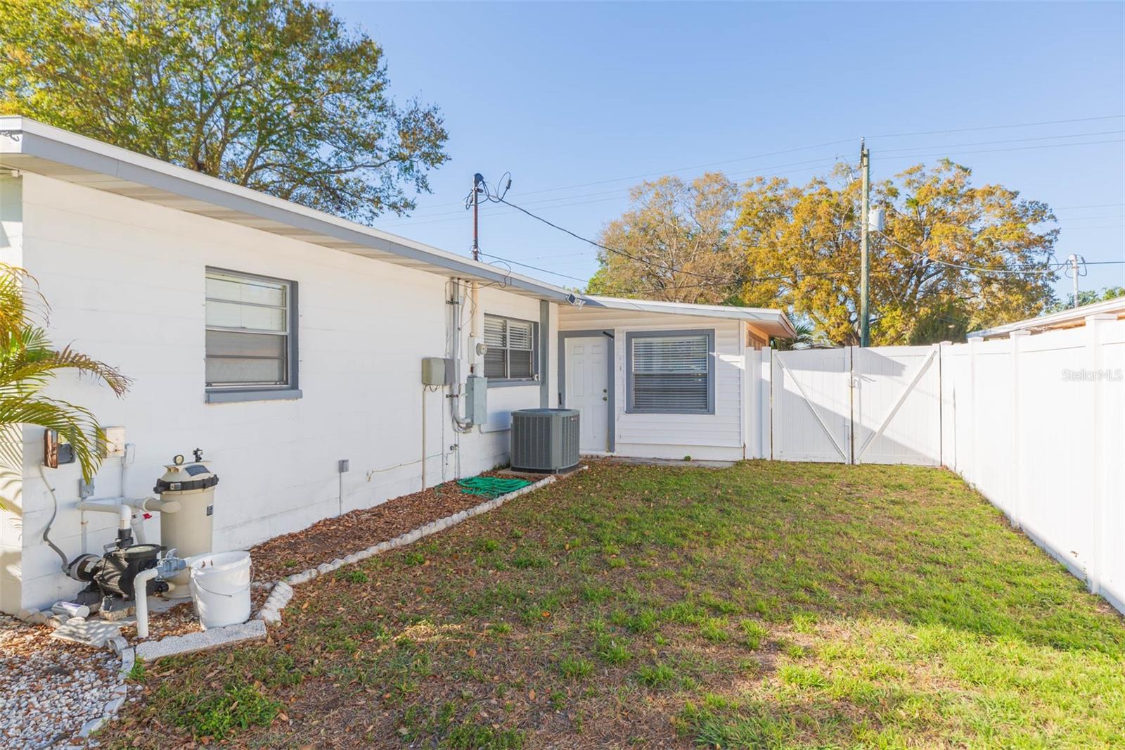4206 W WISCONSIN AVE, TAMPA, FL — photo 57
