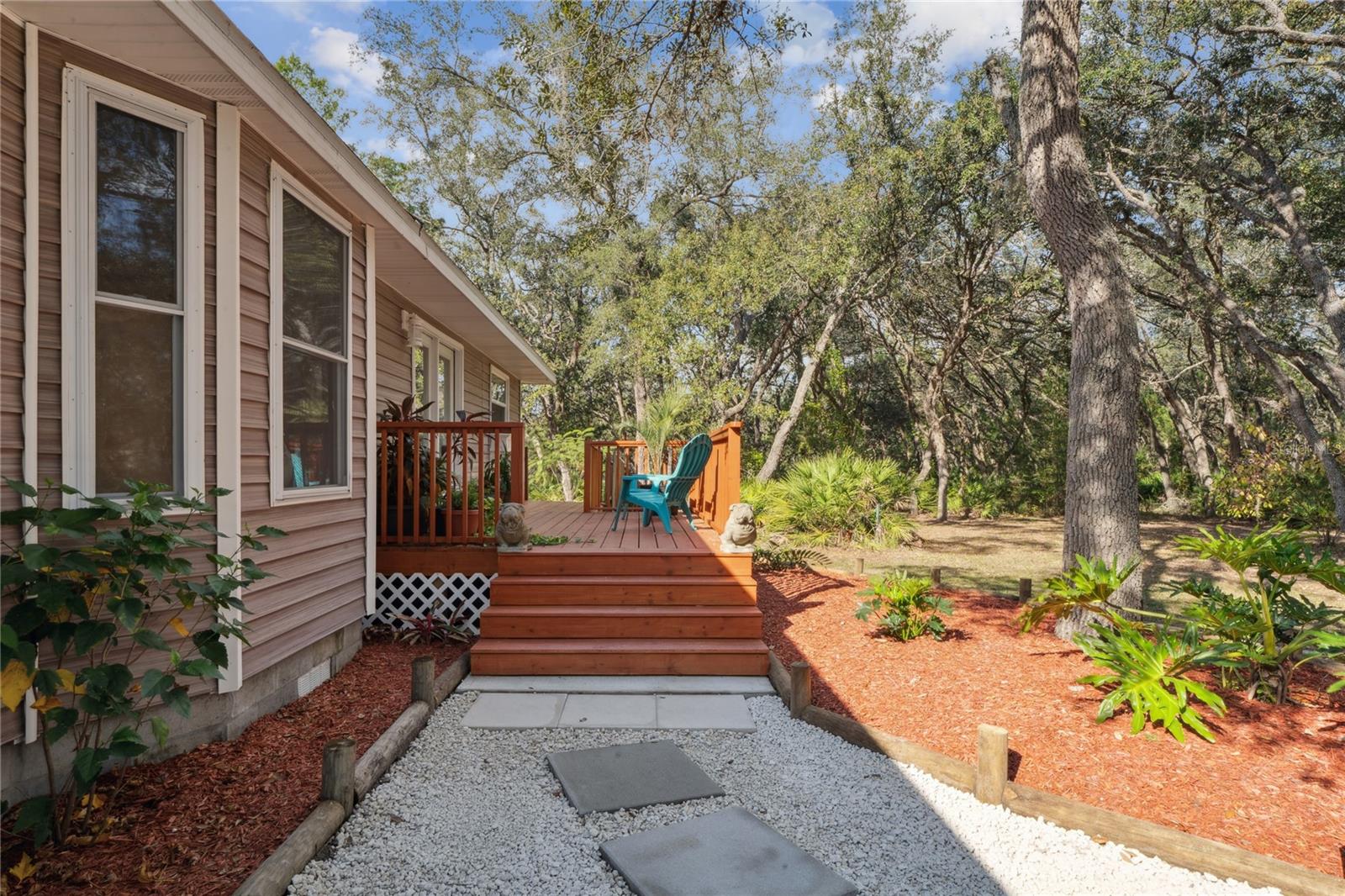 11185 CLEEVER ST, WEEKI WACHEE, FL — photo 7