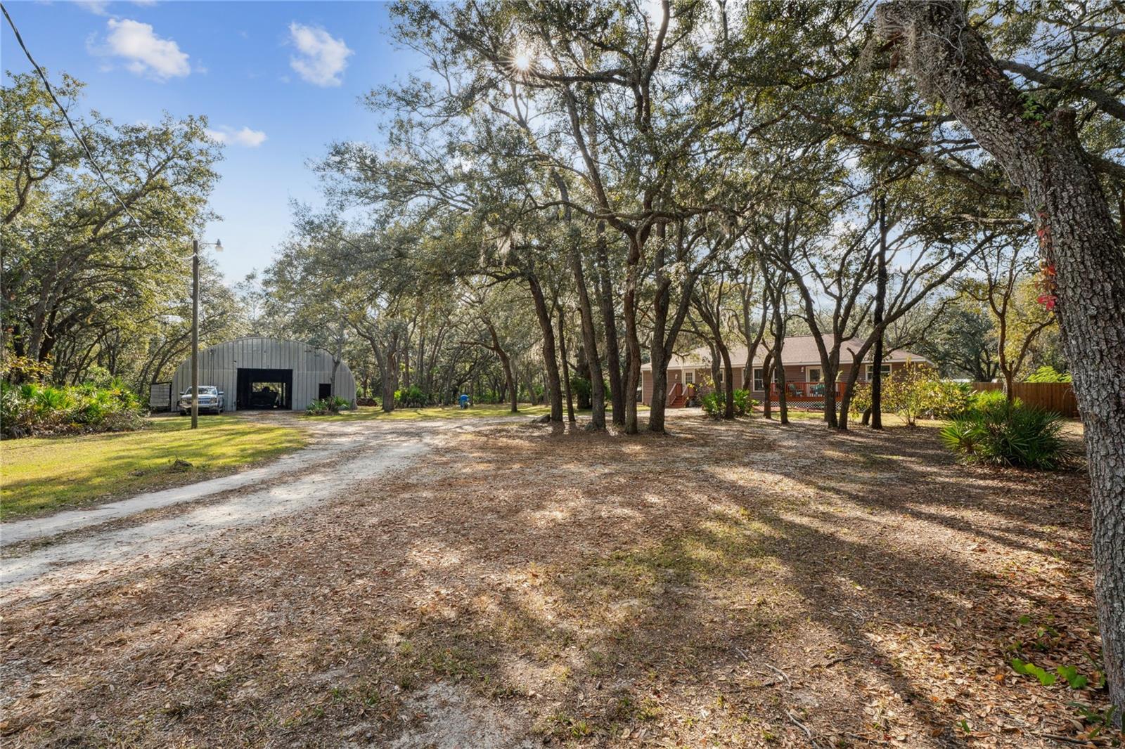 11185 CLEEVER ST, WEEKI WACHEE, FL — photo 36