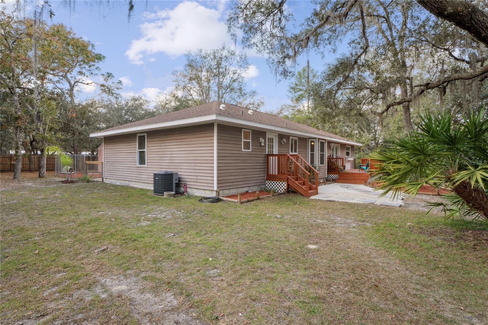 11185 CLEEVER ST, WEEKI WACHEE, FL — photo 37