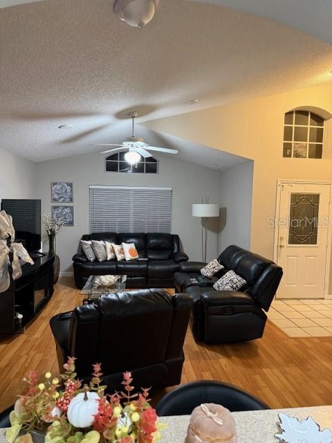 2431 TITUS CT, ORLANDO, FL — photo 3