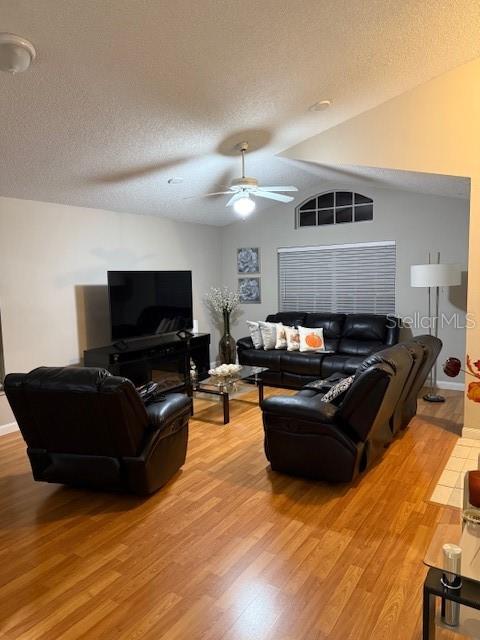 2431 TITUS CT, ORLANDO, FL — photo 4