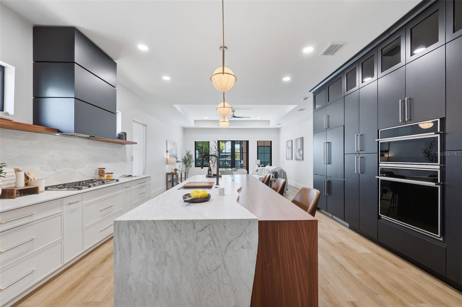 708 W KENTUCKY AVE, TAMPA, FL — photo 17