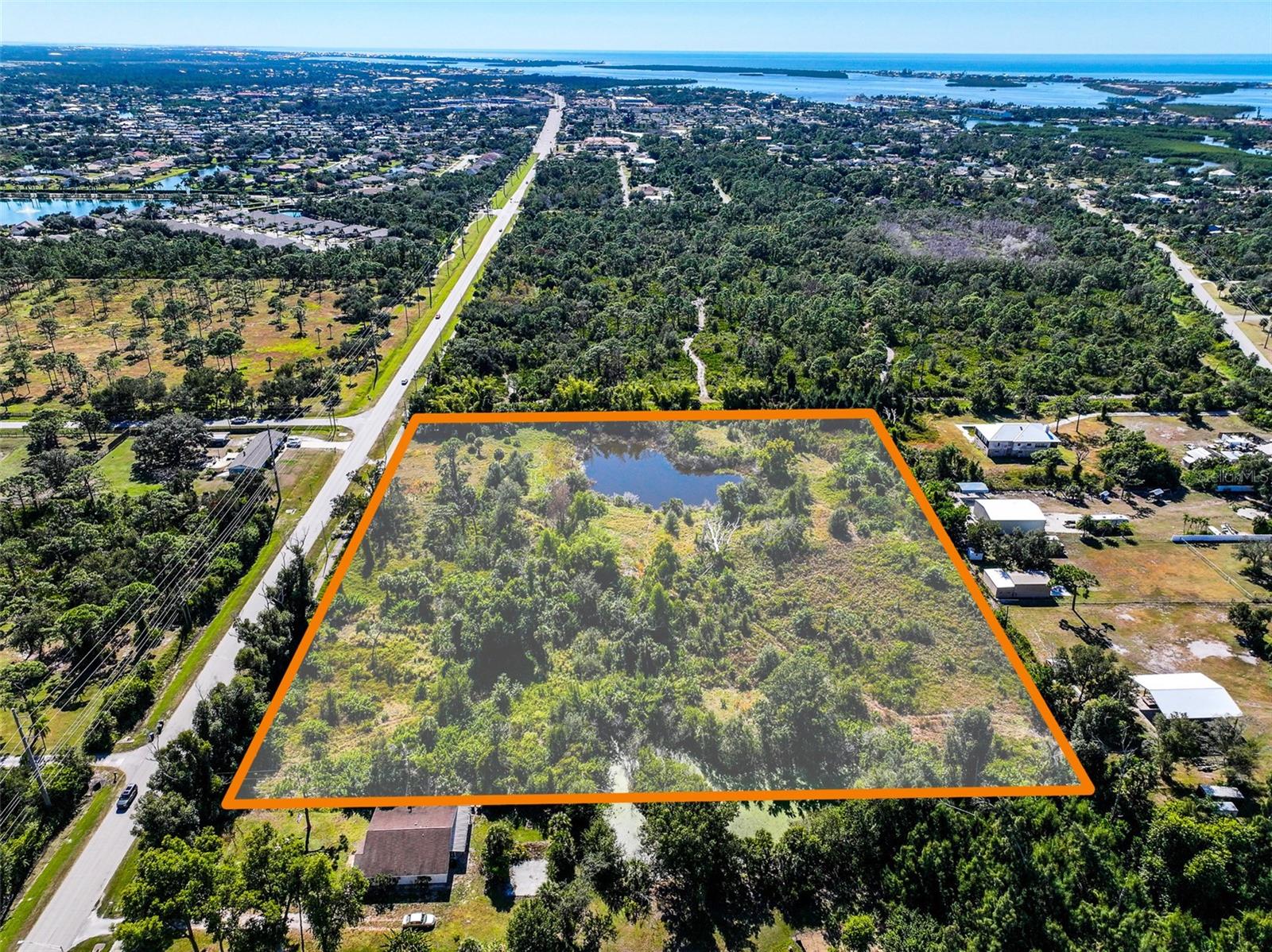 370 N PINE ST, ENGLEWOOD, FL — photo 4