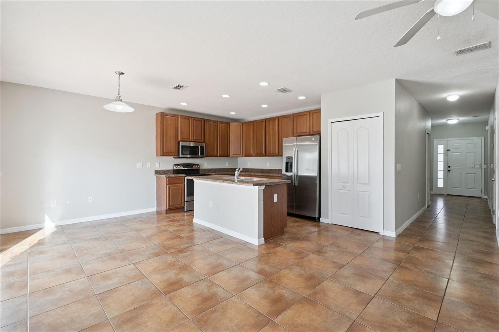 1038 SUFFRAGETTE CIR, HAINES CITY, FL — photo 4