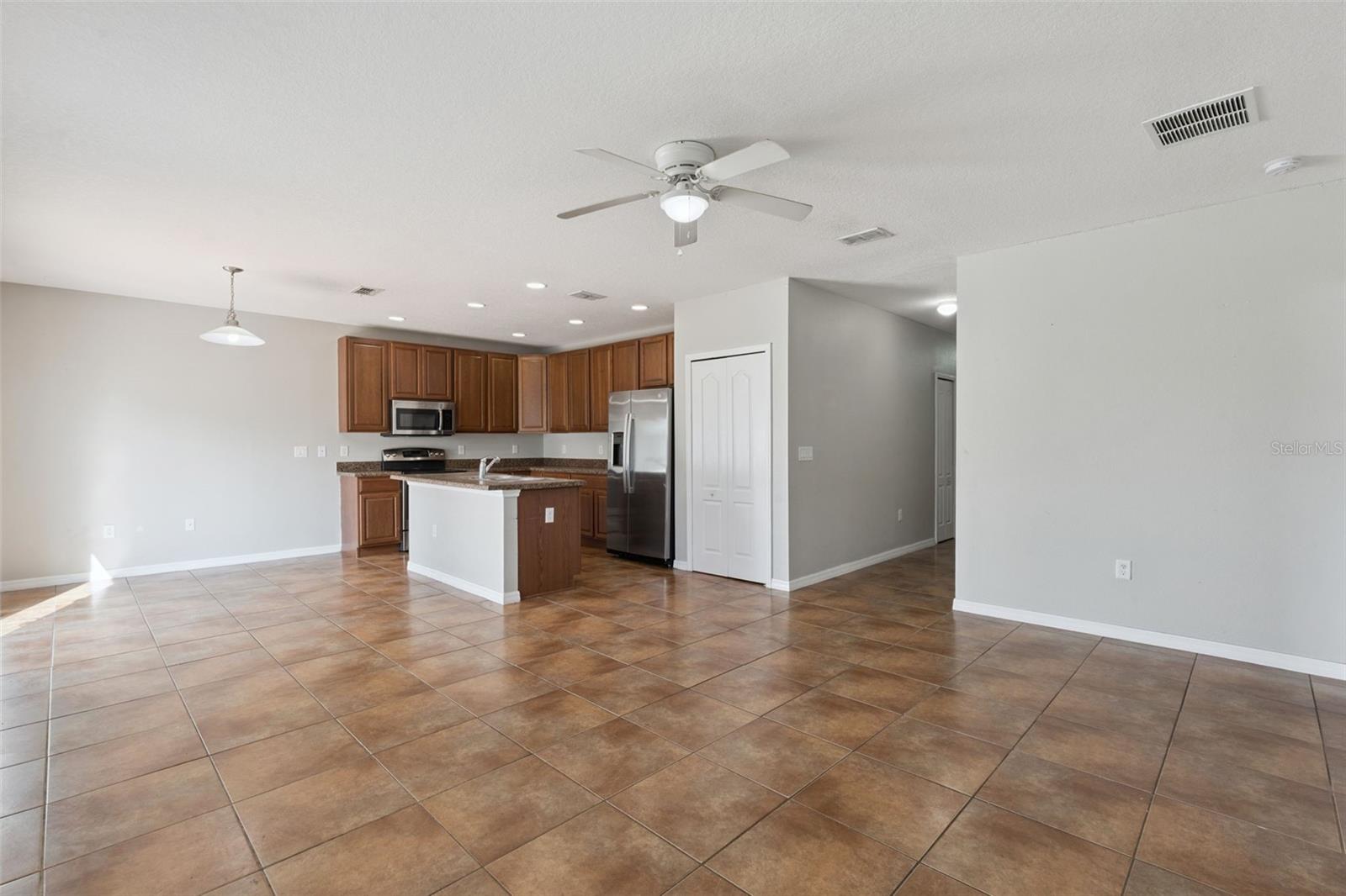 1038 SUFFRAGETTE CIR, HAINES CITY, FL — photo 13