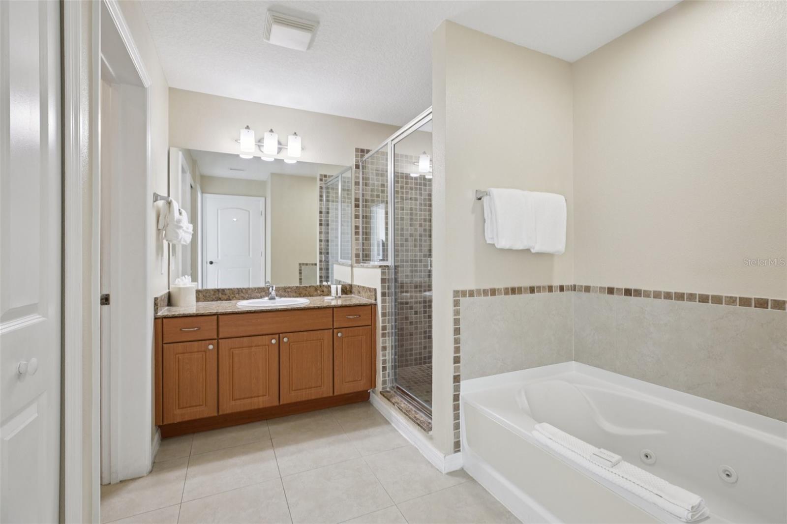 7395 UNIVERSAL BLVD #905, ORLANDO, FL — photo 39