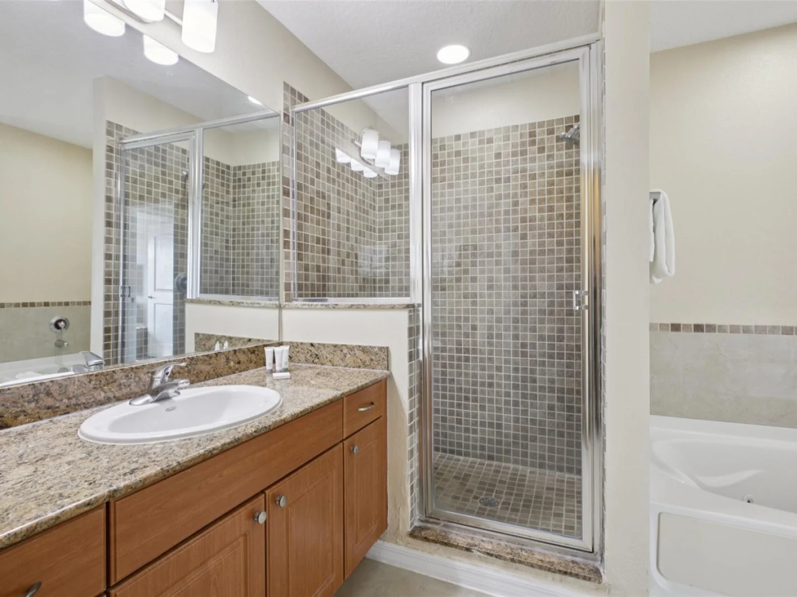 7395 UNIVERSAL BLVD #905, ORLANDO, FL — photo 42
