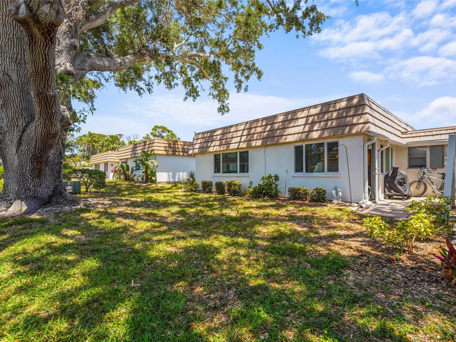 2531 RIVERBLUFF PKWY #V181, SARASOTA, FL — photo 79
