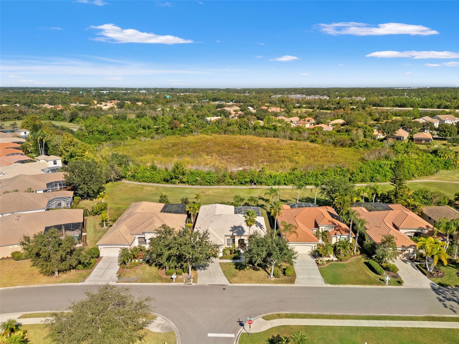 6882 TAILFEATHER WAY, BRADENTON, FL — photo 3
