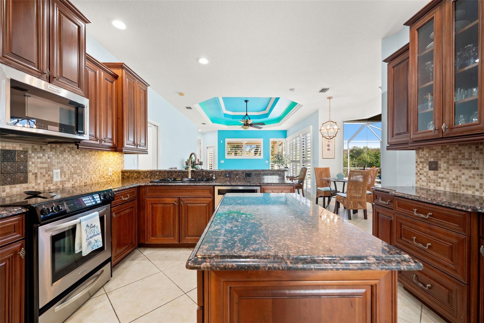 6882 TAILFEATHER WAY, BRADENTON, FL — photo 11