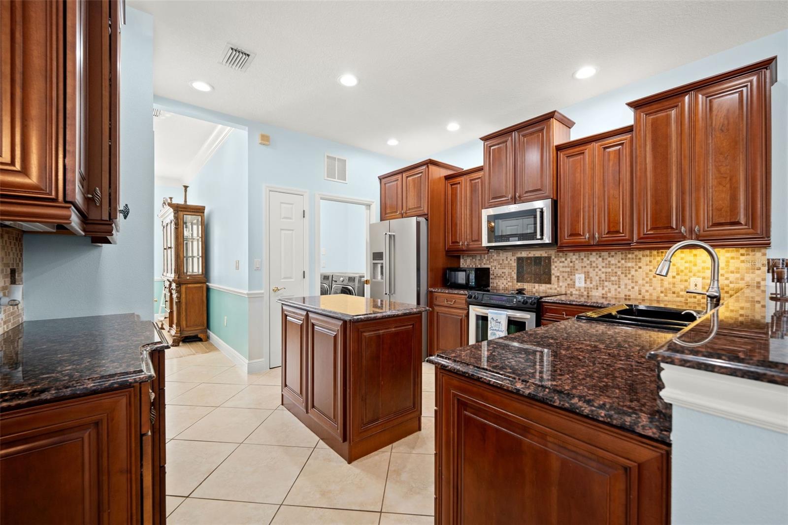 6882 TAILFEATHER WAY, BRADENTON, FL — photo 13