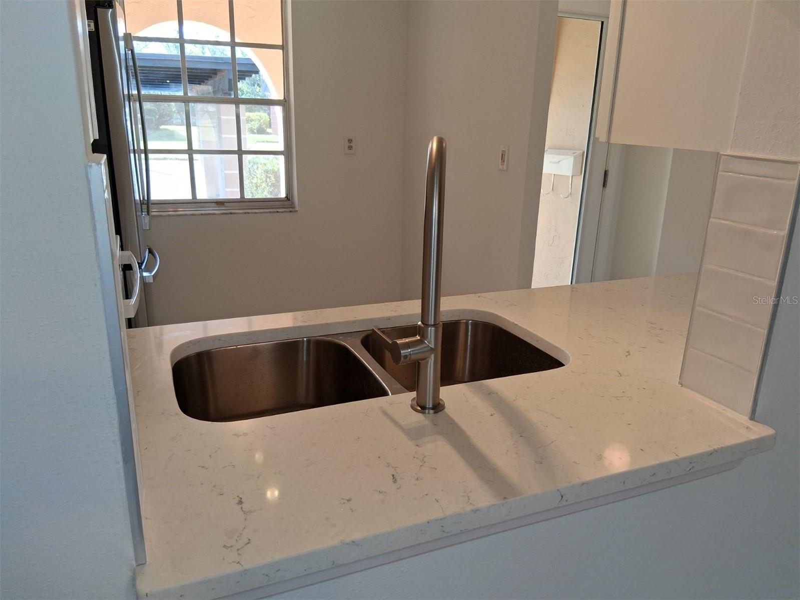 4326 SUMMERSUN DR, NEW PORT RICHEY, FL — photo 4