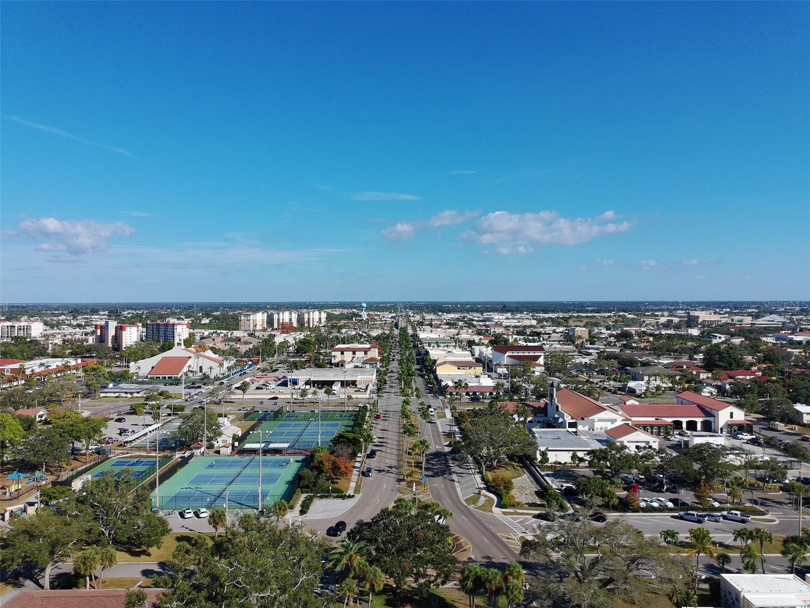 702 HIBISCUS DR, VENICE, FL — photo 6