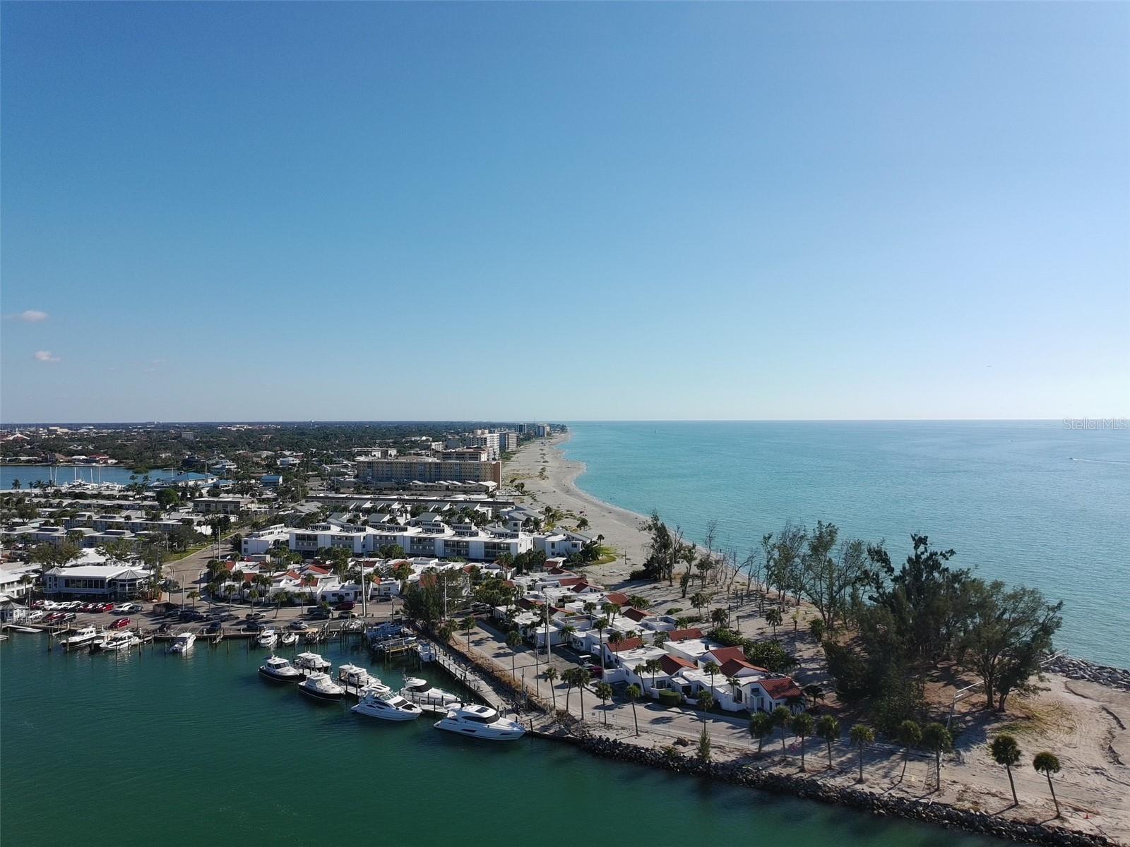 702 HIBISCUS DR, VENICE, FL — photo 8