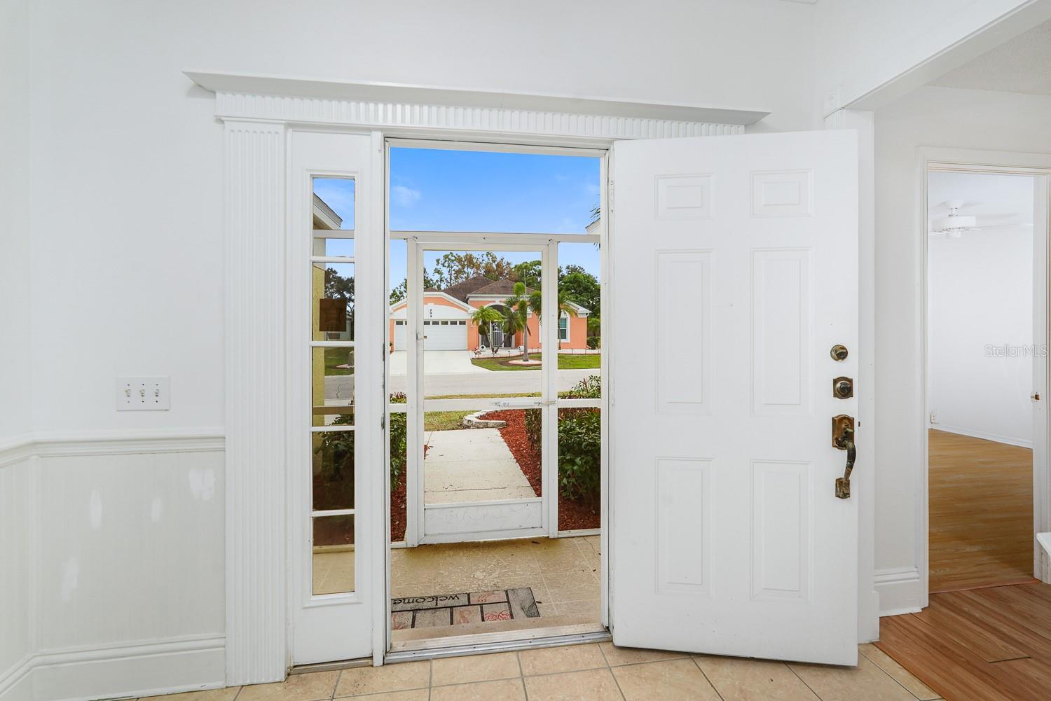 295 FAREHAM DR, VENICE, FL — photo 6