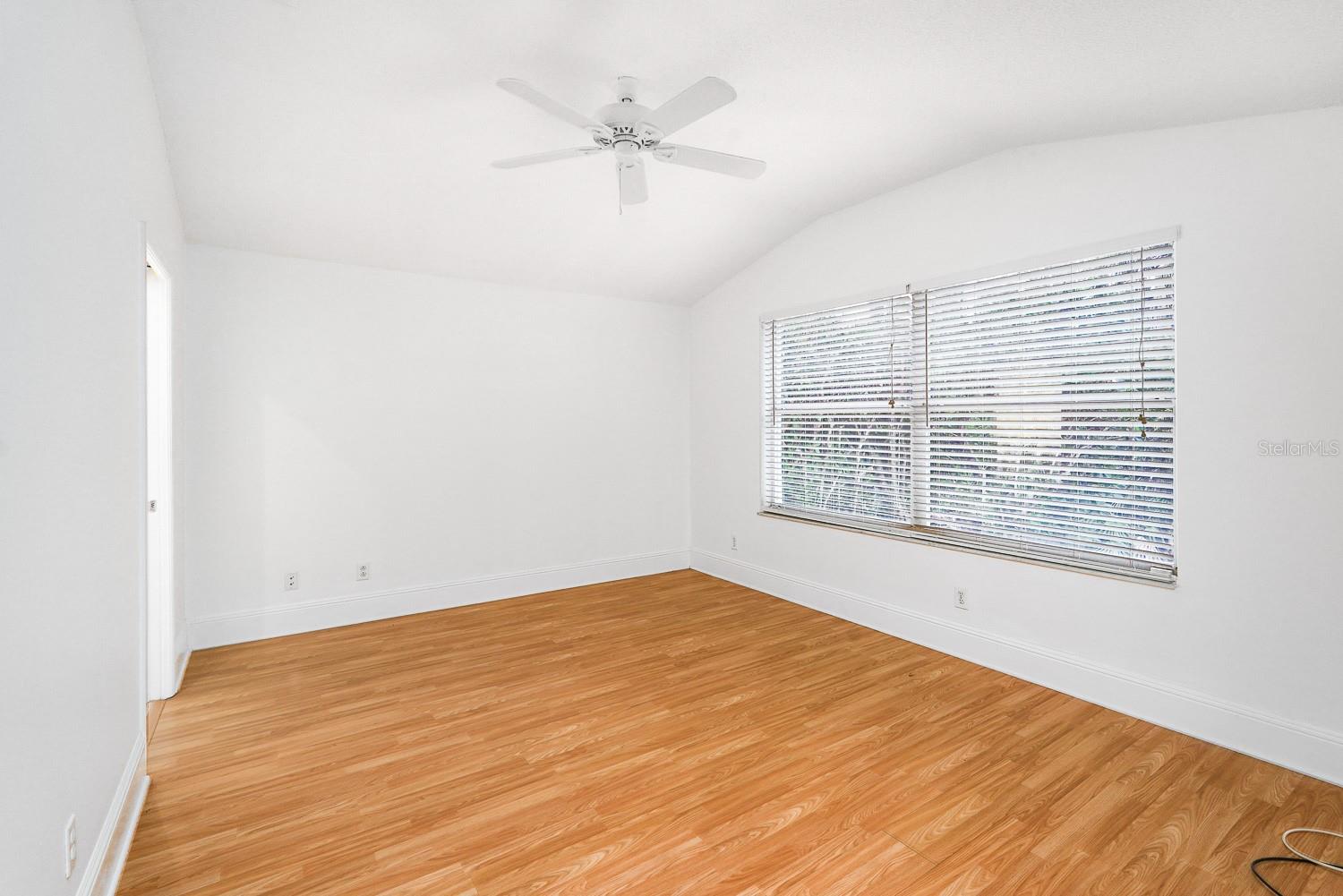 295 FAREHAM DR, VENICE, FL — photo 19