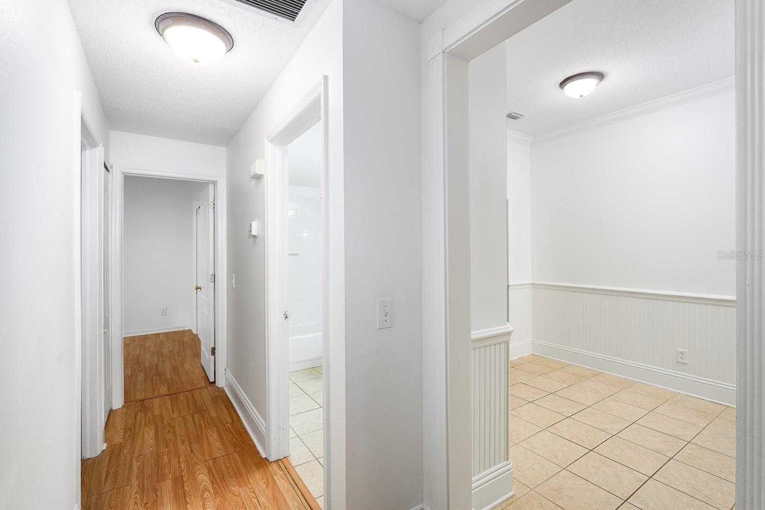 295 FAREHAM DR, VENICE, FL — photo 28