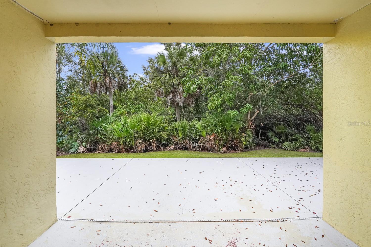 295 FAREHAM DR, VENICE, FL — photo 35