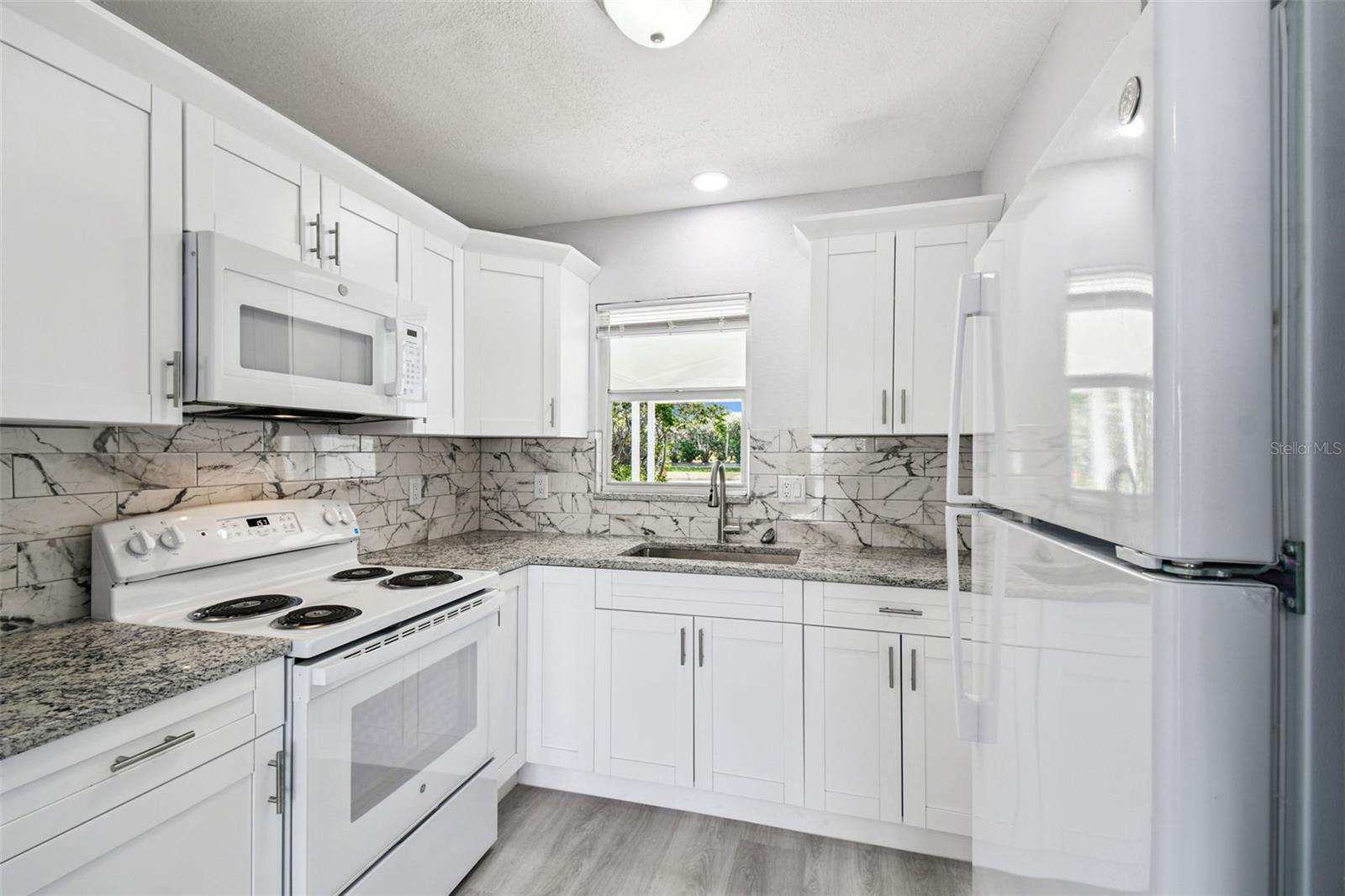 4911 FLORAMAR TER, NEW PORT RICHEY, FL — photo 15