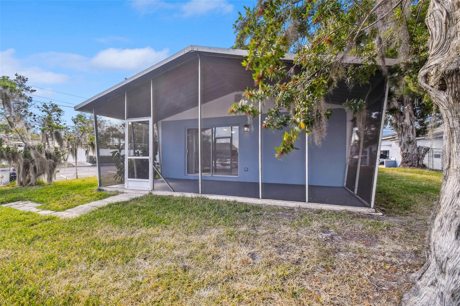 4911 FLORAMAR TER, NEW PORT RICHEY, FL — photo 29